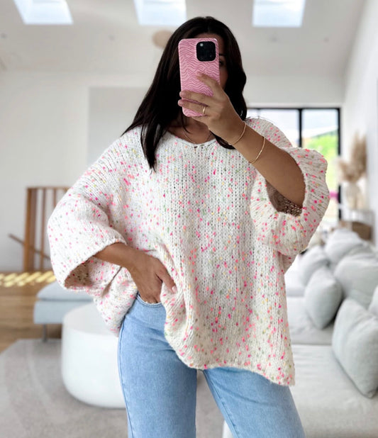 Pullover mit Punkten