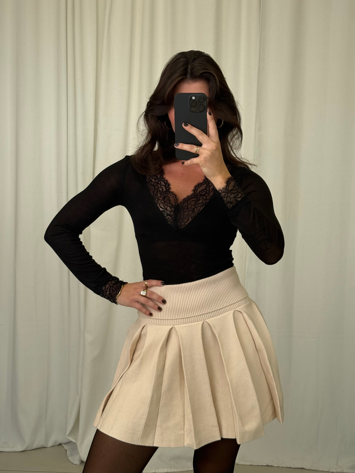 Vorbestellung/ Rock Basic Schwarz