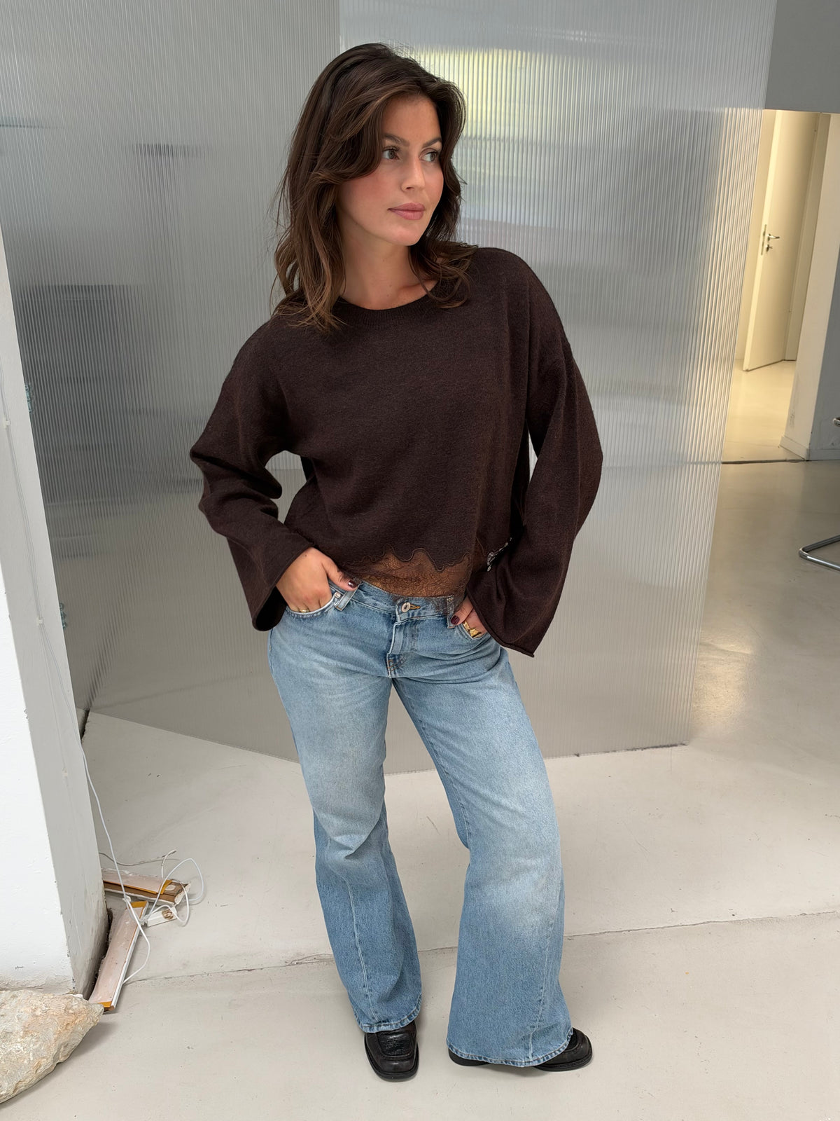 Pullover Basic Spitzi