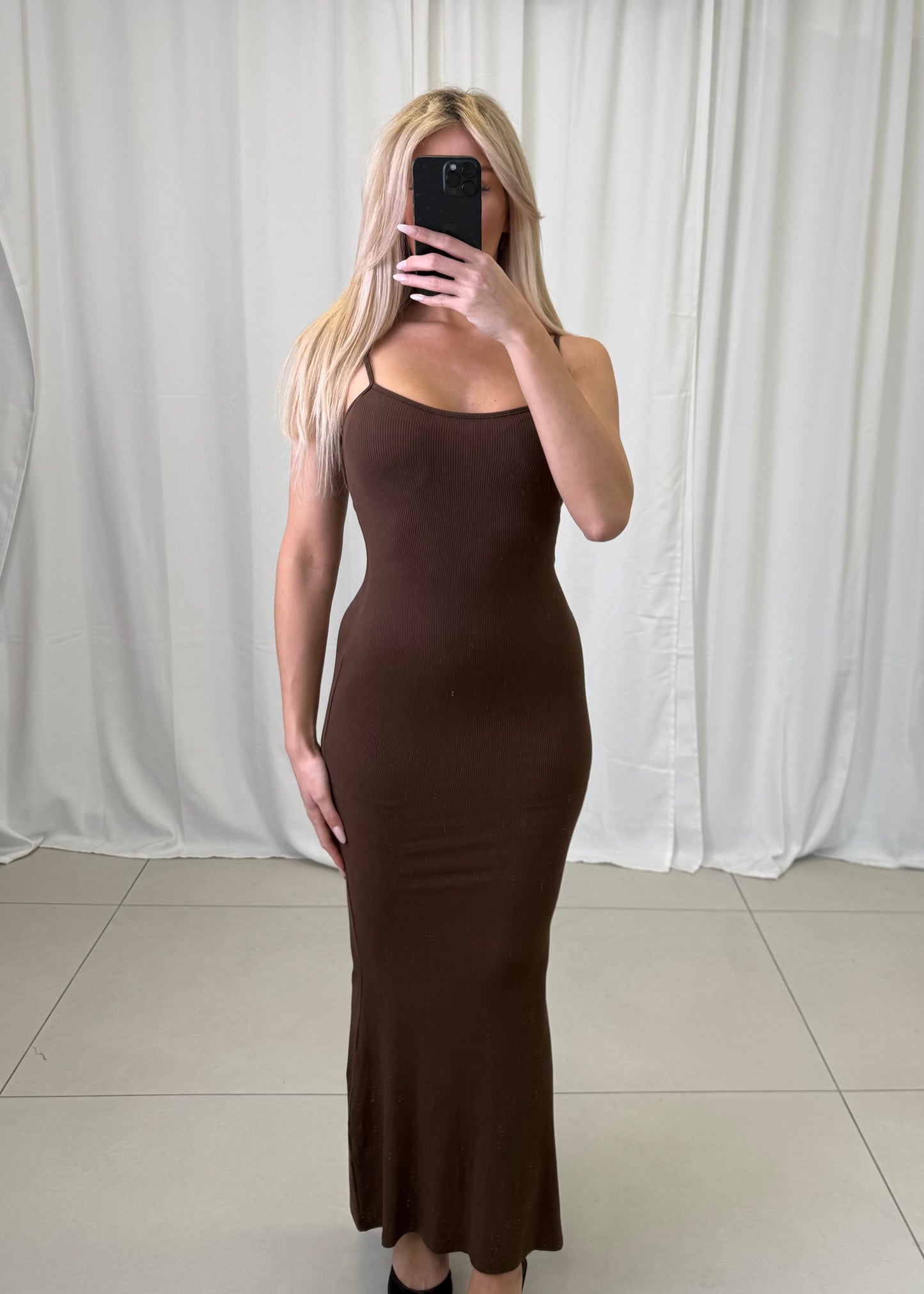 Kleid Basic