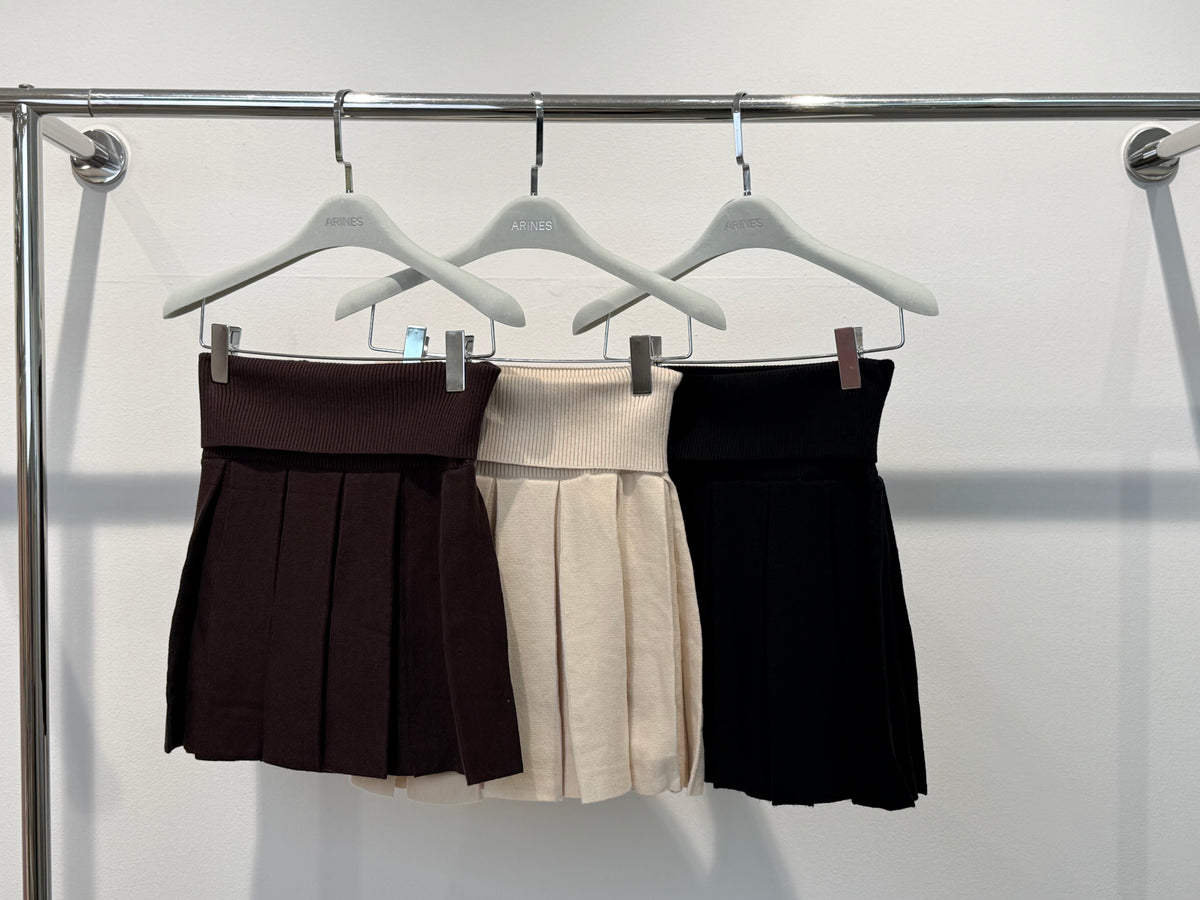 Vorbestellung/ Rock Basic Schwarz