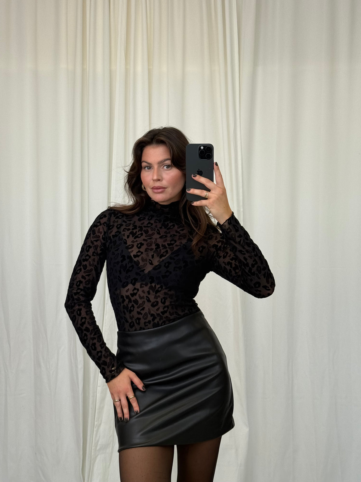 Mesh Leo