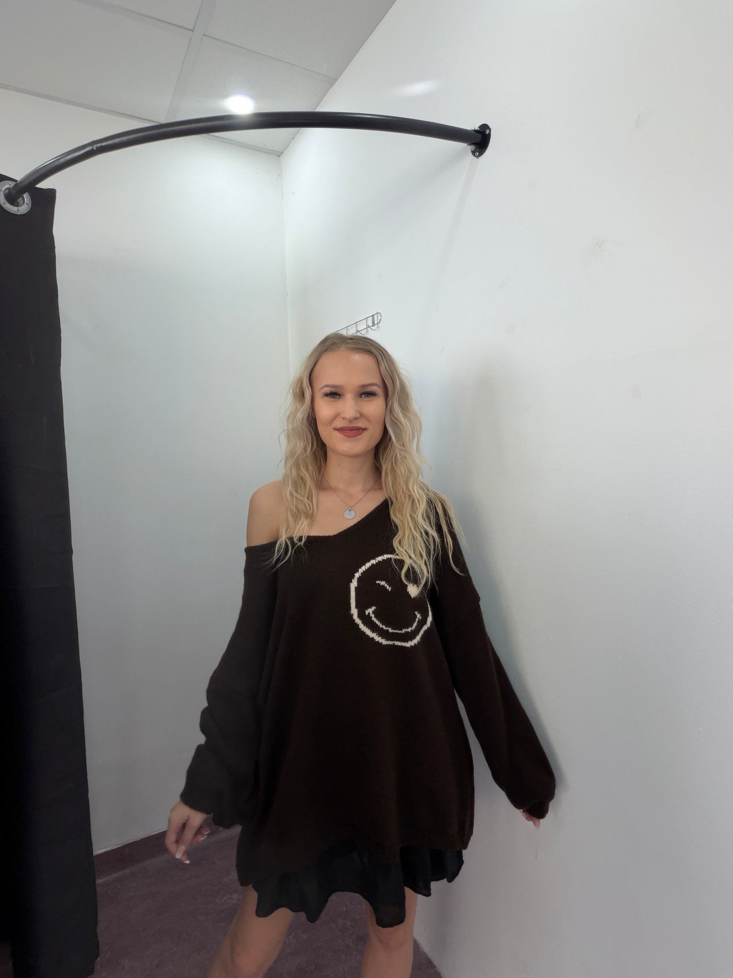 Smiley Pullover